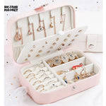 FAUX LEATHER JEWELRY ORGANIZER